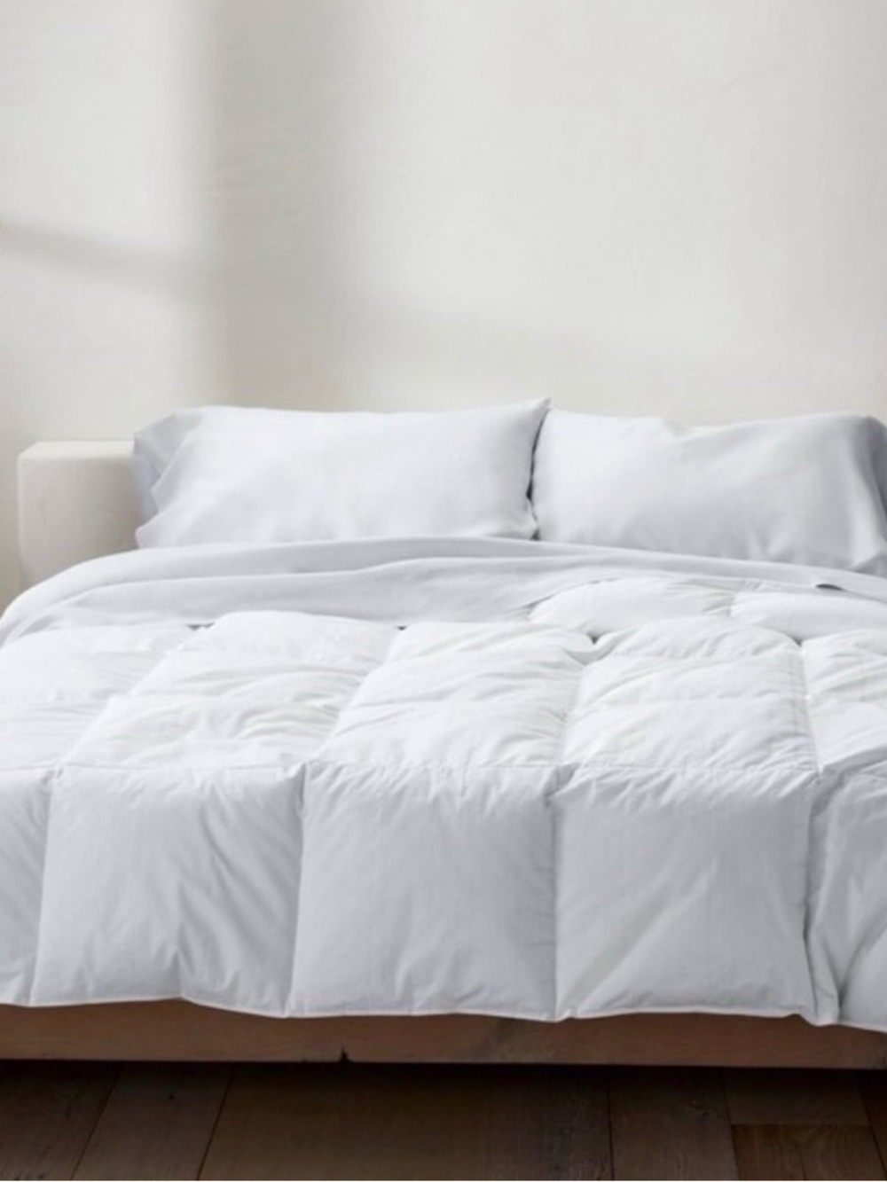 Full/Queen All Season Premium Down Comforter -
Casaluna